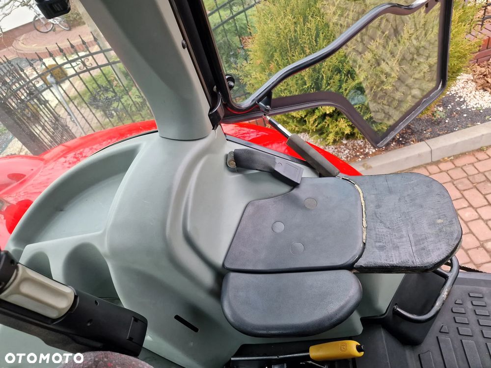 Massey Ferguson 5435, 2011r., 85KM - 11