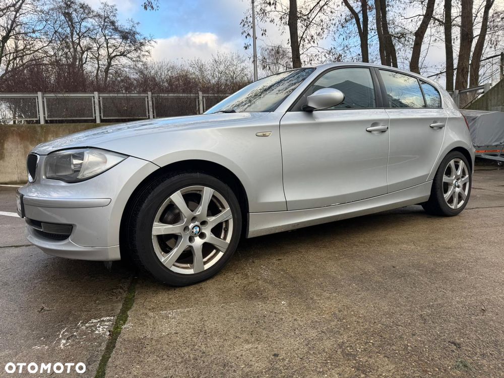 BMW Seria 3 325i - 2