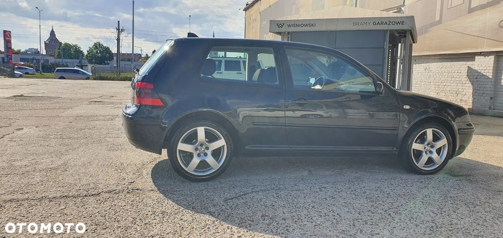 Volkswagen Golf 2.0 Highline - 17