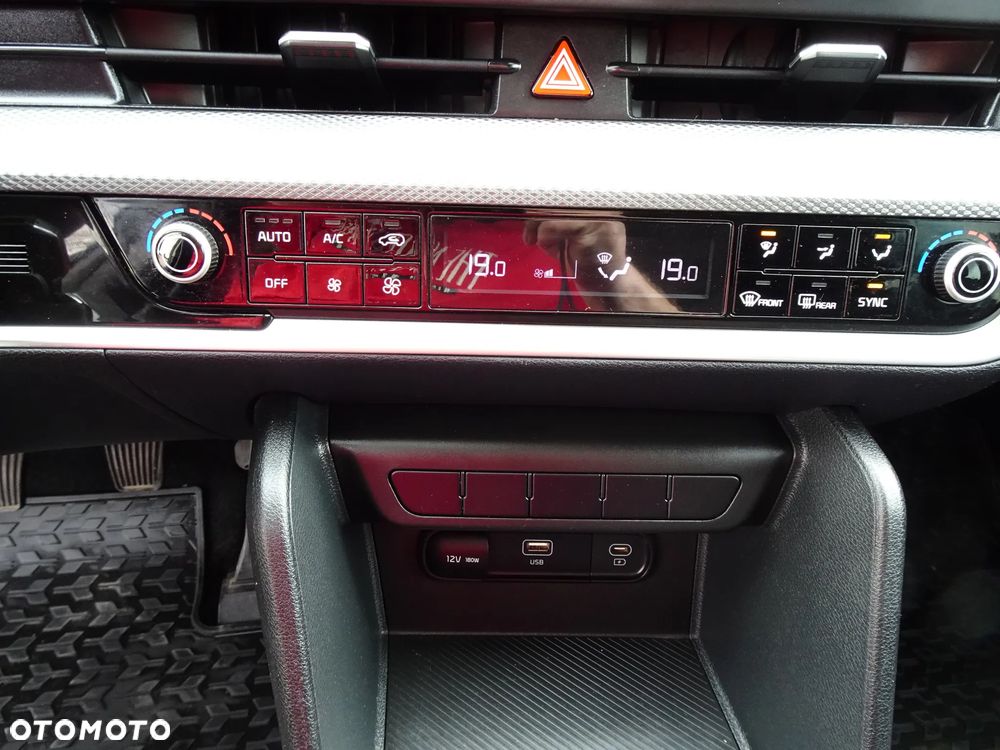 Kia Sportage 1.6 T-GDI M 2WD - 33