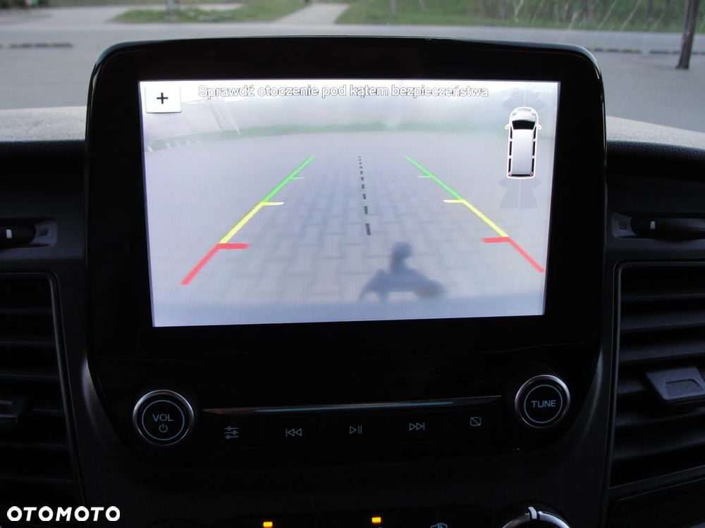 Ford Transit Custom - 32