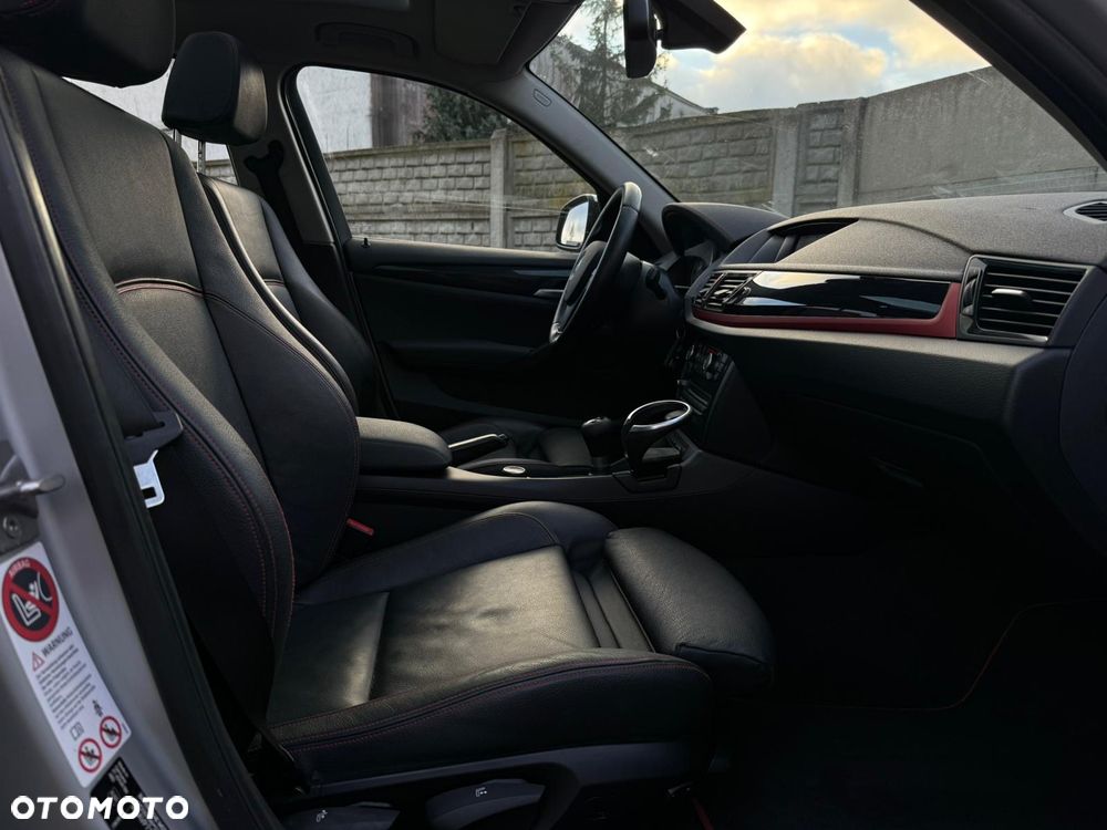 BMW X1 xDrive18d Sport Line - 12