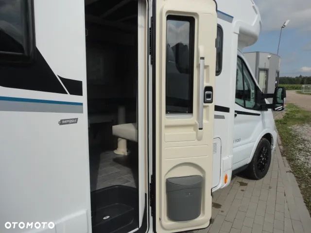 Ford Itineo PS 700 - 29