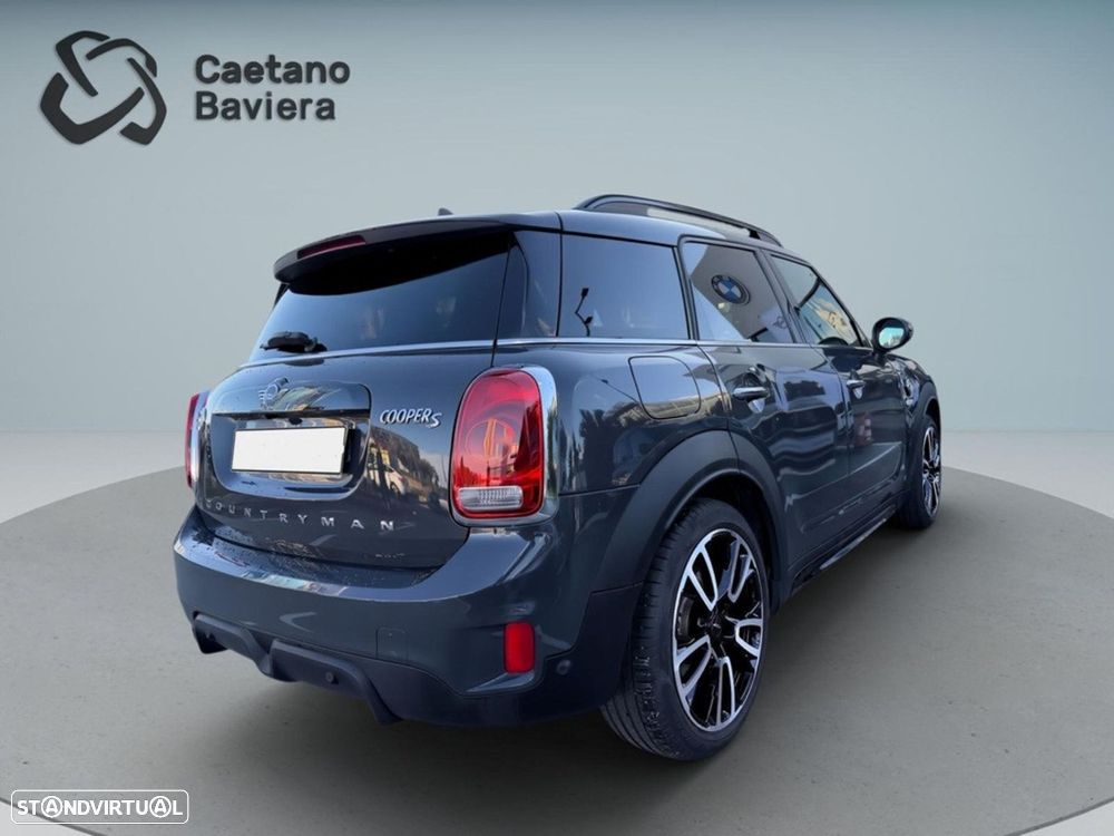 MINI Countryman Cooper SE ALL4 Auto - 7