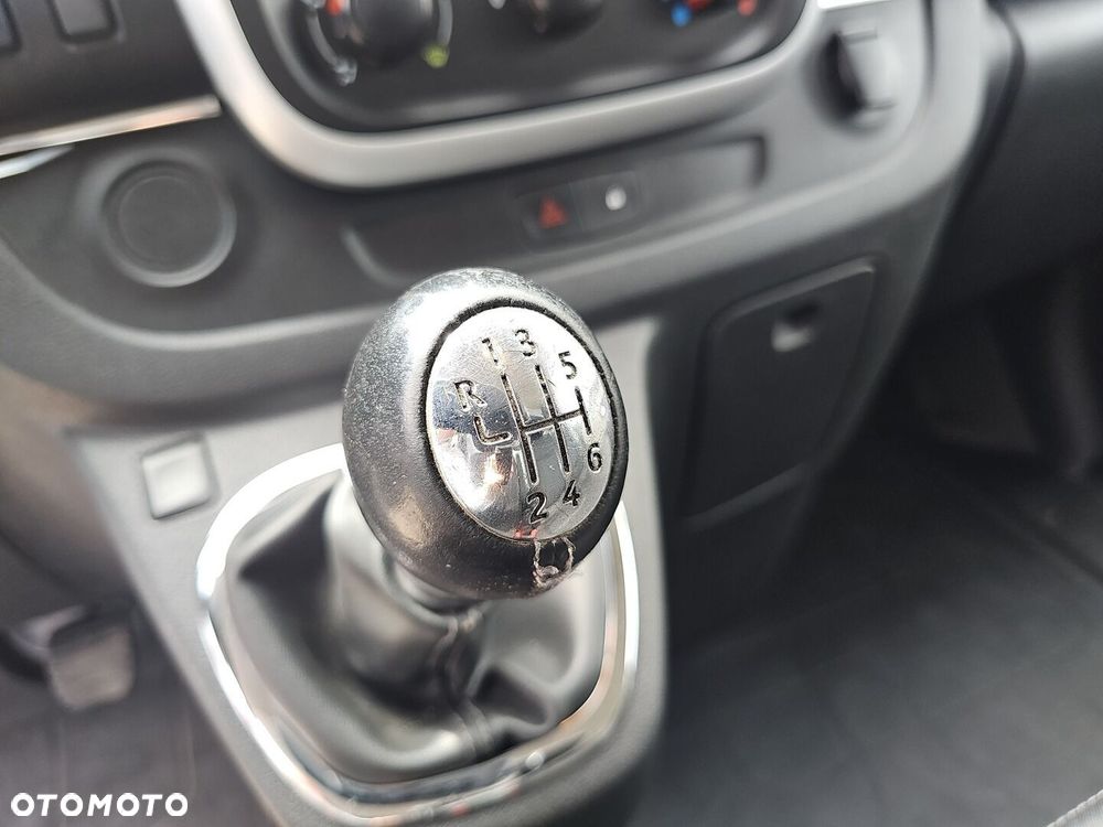 Renault Trafic - 20