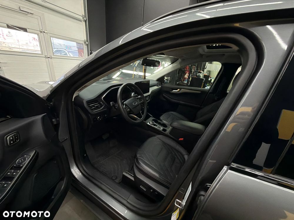 Ford Escape - 11