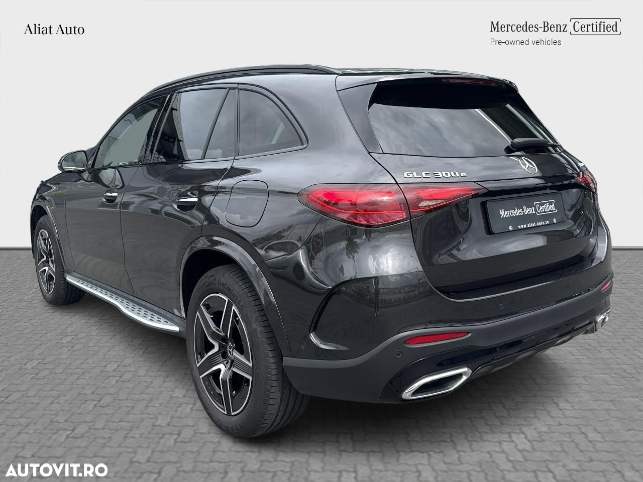 Mercedes-Benz GLC 300 e 4MATIC - 4