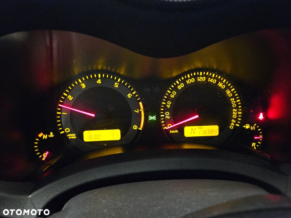 Toyota Auris 1.6 Premium MS - 2