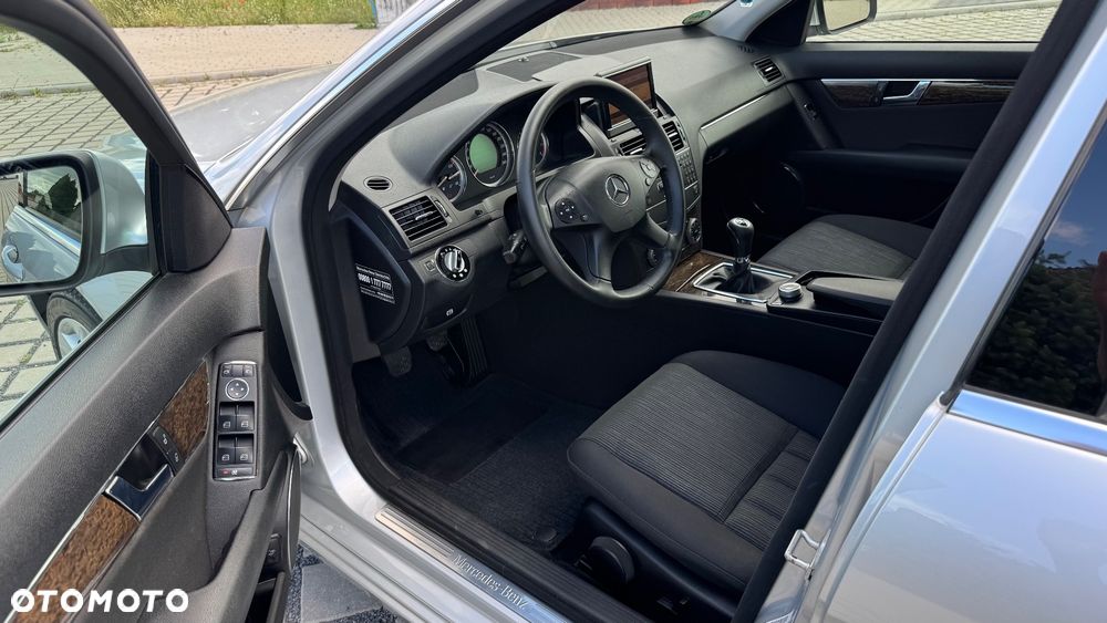 Mercedes-Benz Klasa C 200 Kompressor Elegance - 19