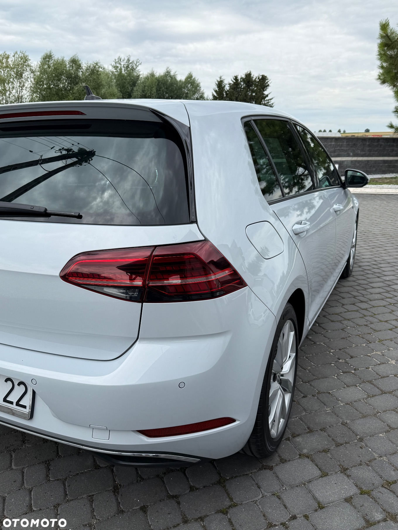 Volkswagen Golf Variant 1.5 TSI ACT BlueMotion DSG Highline - 18