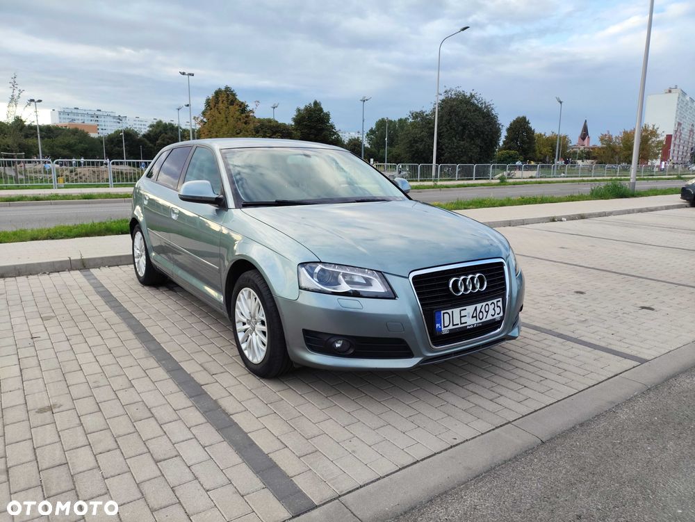 Audi A3 2009 photo 2