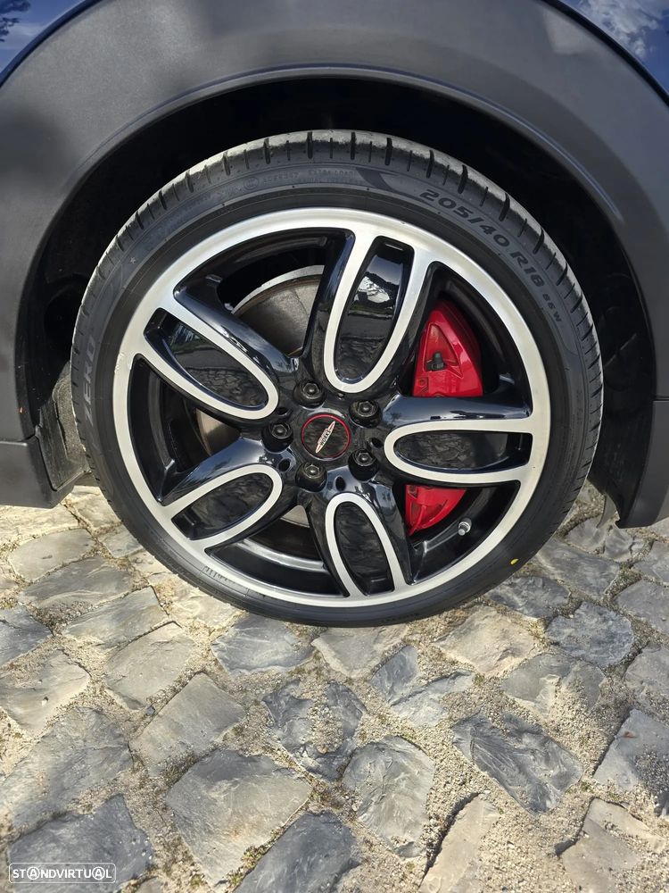 MINI Cabrio John Cooper Works Sport Aut. - 14