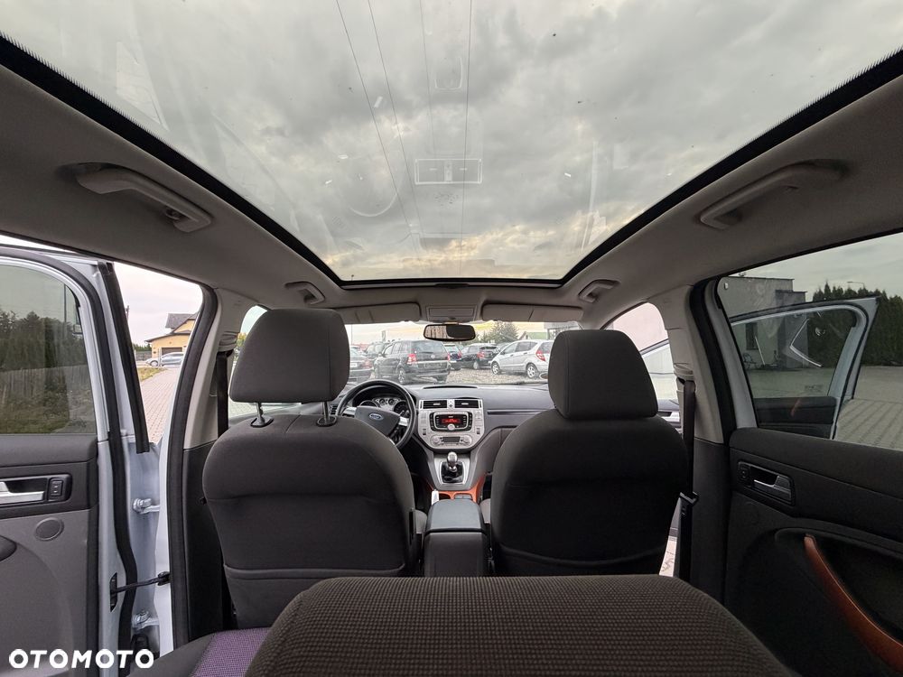 Ford Kuga - 7