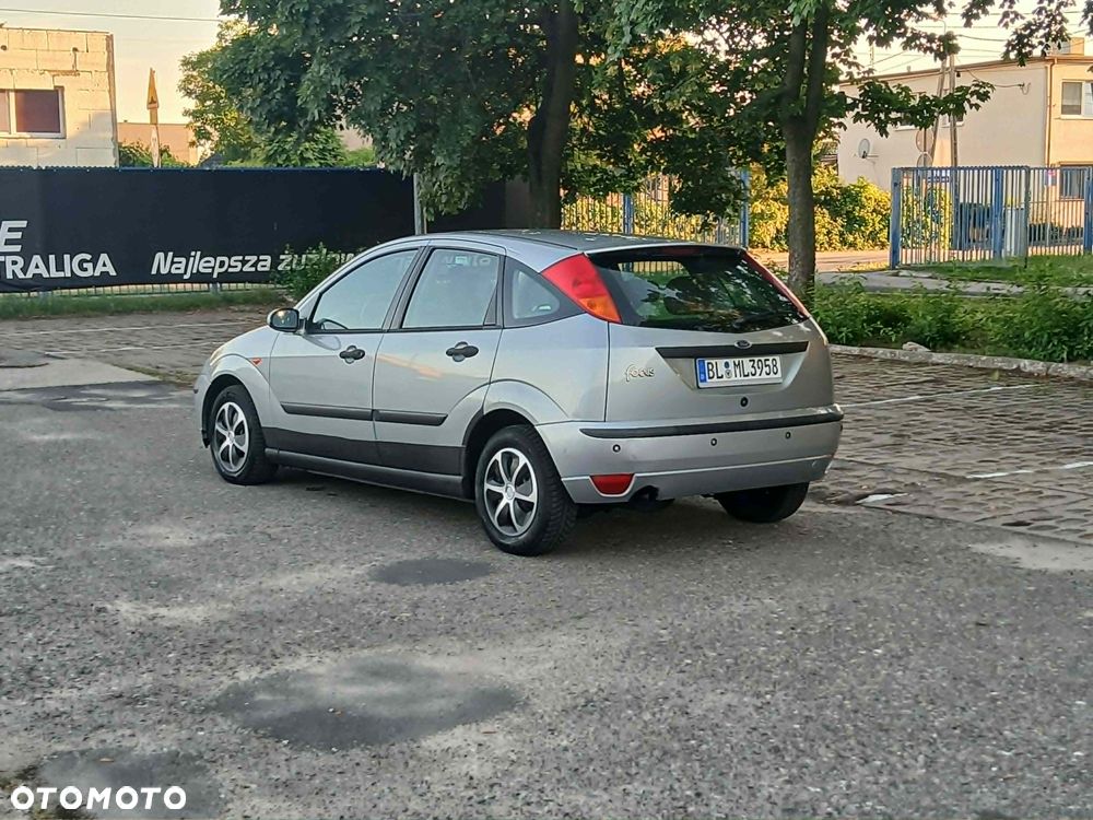 Ford Focus - 4