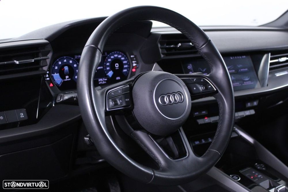 Audi A3 Sportback 30 TFSI Advanced S tronic - 22