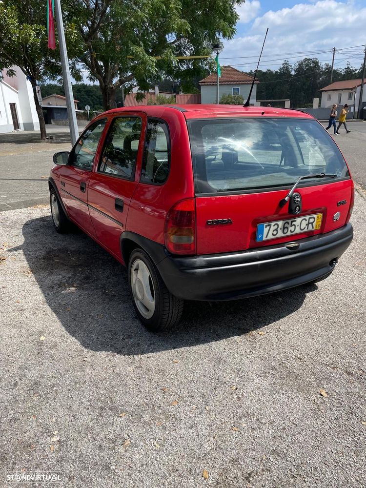 Opel Corsa 1.2 Swing - 10