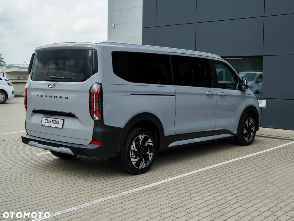Ford Tourneo Custom 2.5 PHEV CVT 340 L2 Titanium - 17