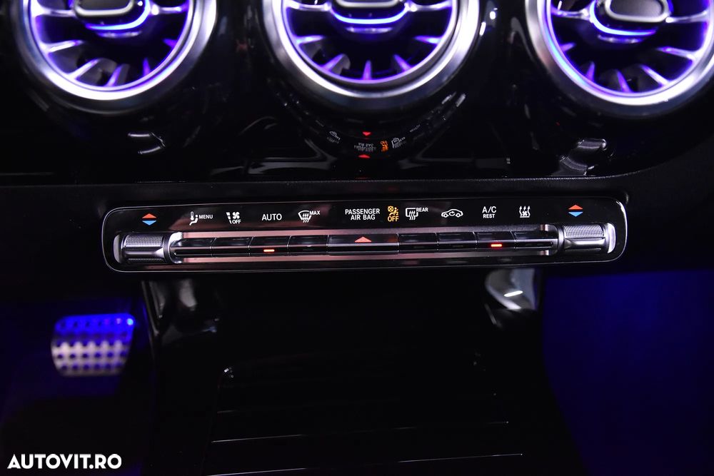 Mercedes-Benz CLA - 18