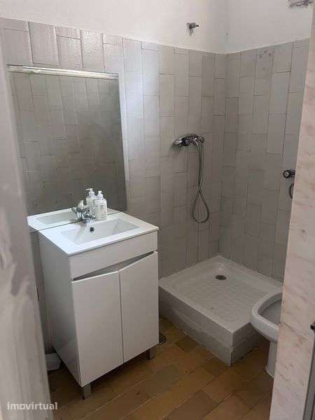 Armazém / Espaço de Logística para Alugar | Charneca da Caparica - Grande imagem: 3/10