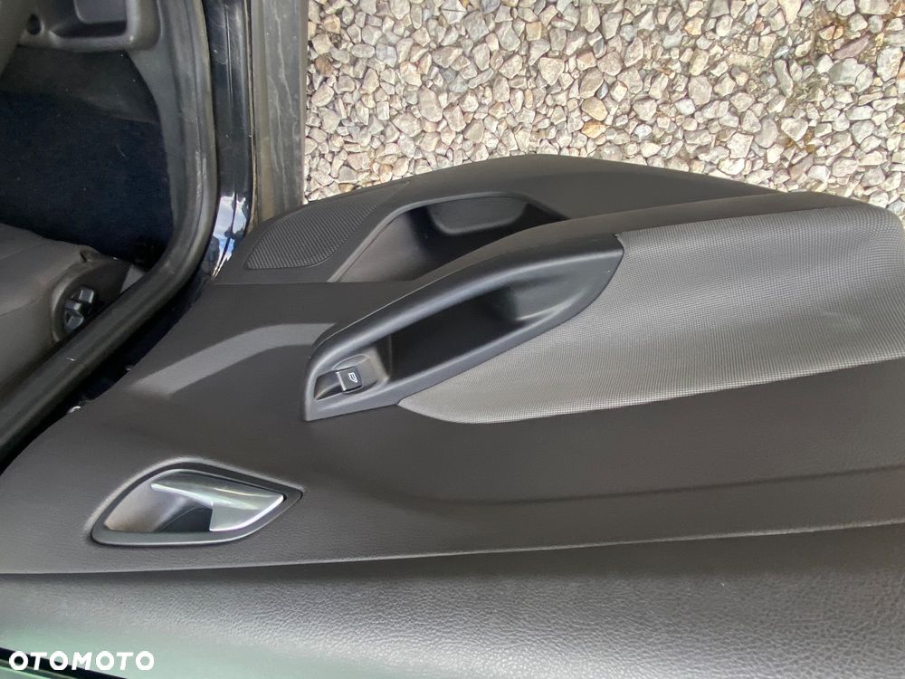 Ford Focus 1.0 EcoBoost Edition - 12