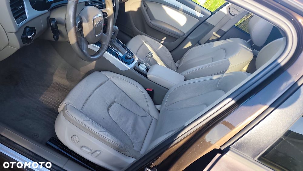 Audi A4 Avant - 14