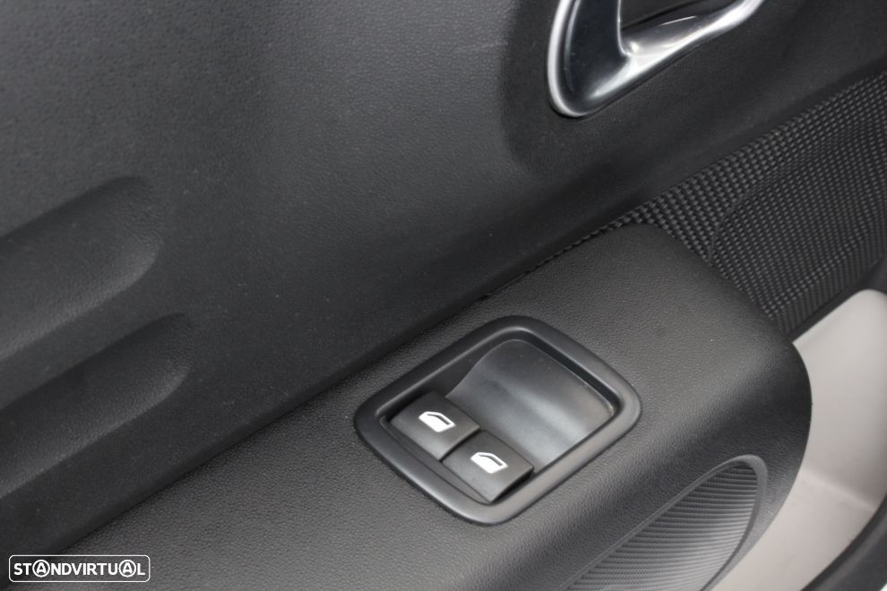 Citroën C3 1.5 BlueHDi C-Series - 22