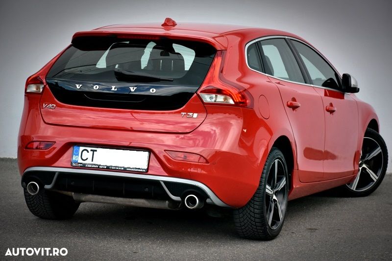 Volvo V40 T3 Geartronic RDesign - 11