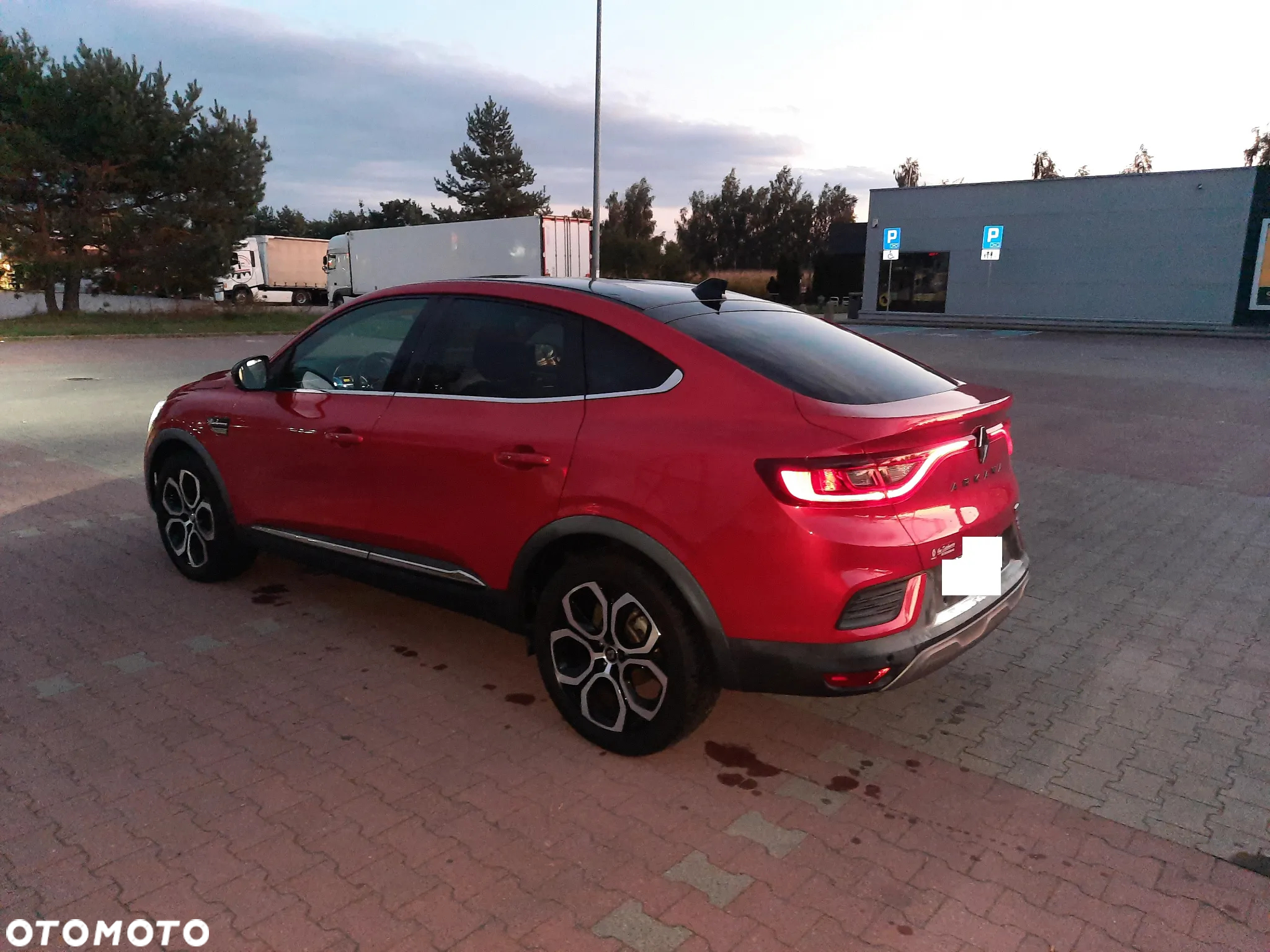Renault Arkana 1.6 E-Tech Full Hybrid 145 Evolution MMT - 4