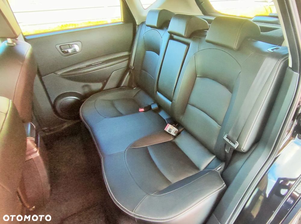 Nissan Qashqai 2.0 4 x 4 tekna - 14