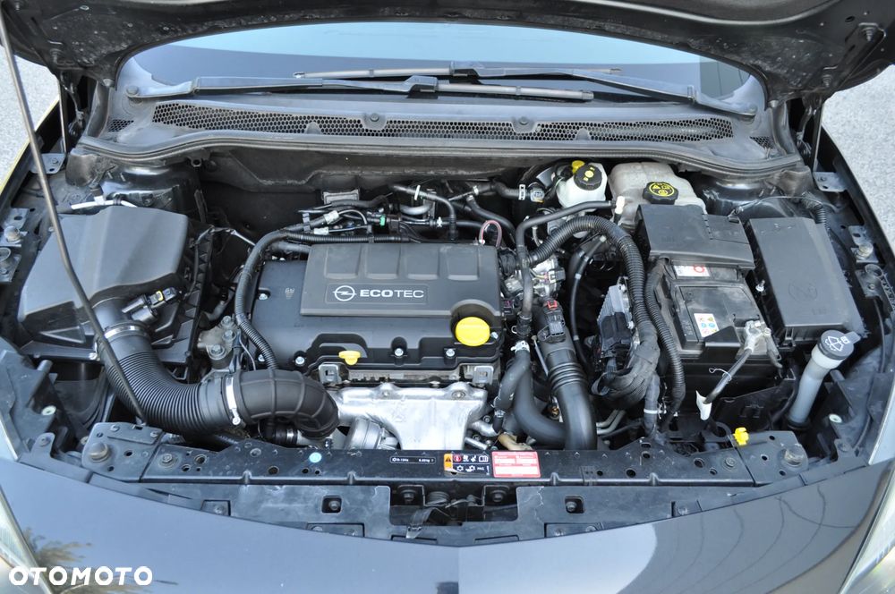 Opel Astra 1.4 Turbo Automatik Exklusiv - 32
