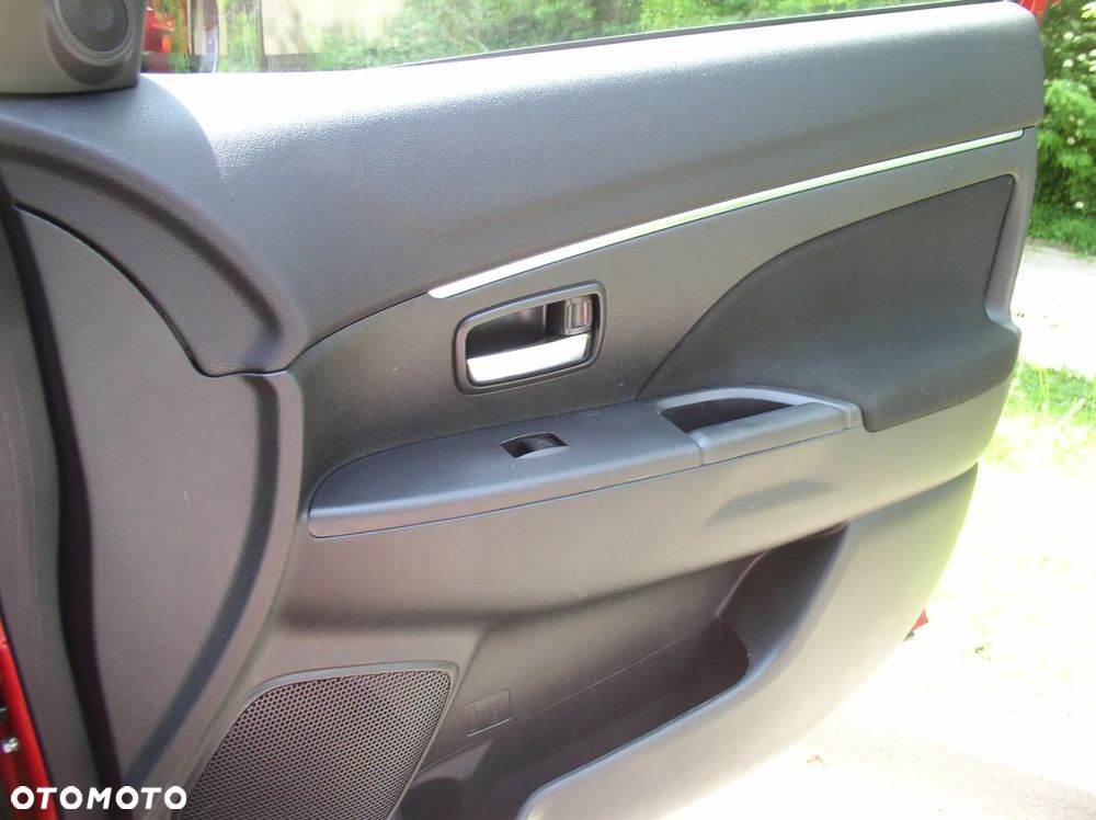 Mitsubishi ASX 1.6 2WD Diamant Edition - 17