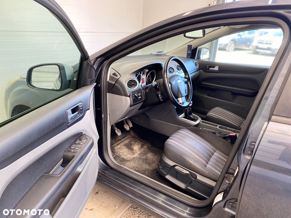 Ford Focus 1.6 Amber X - 8
