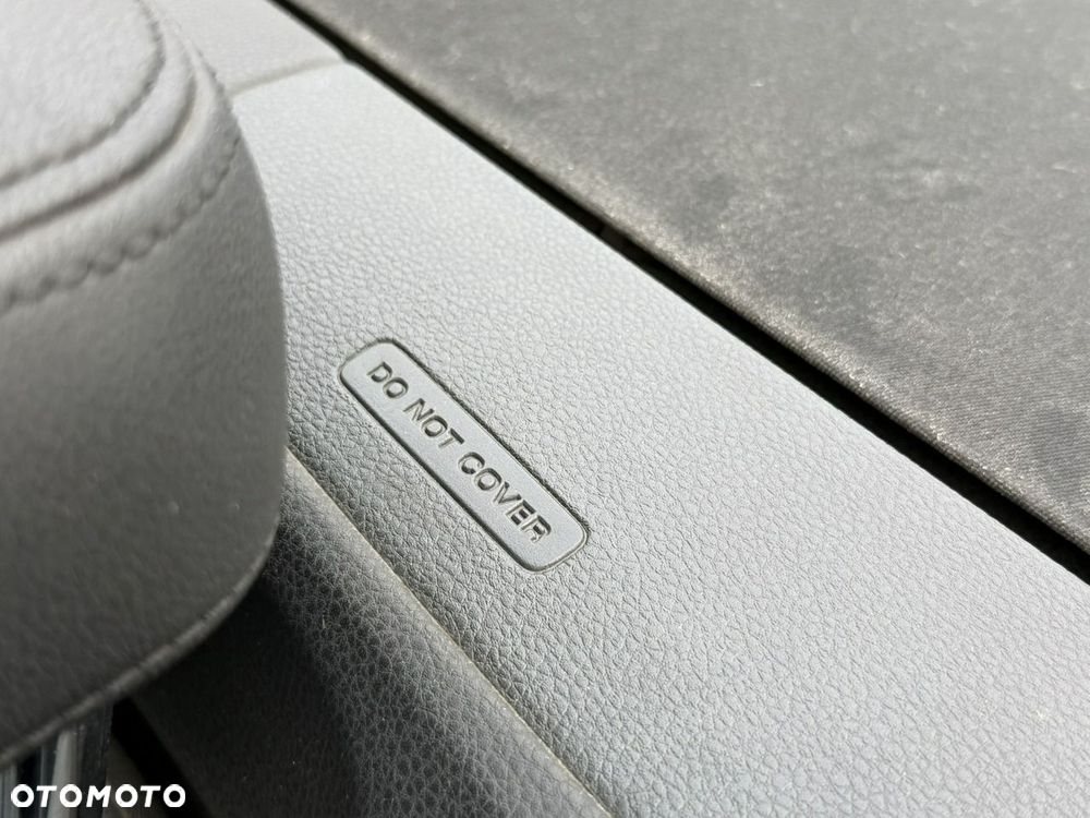 Volkswagen Golf - 31