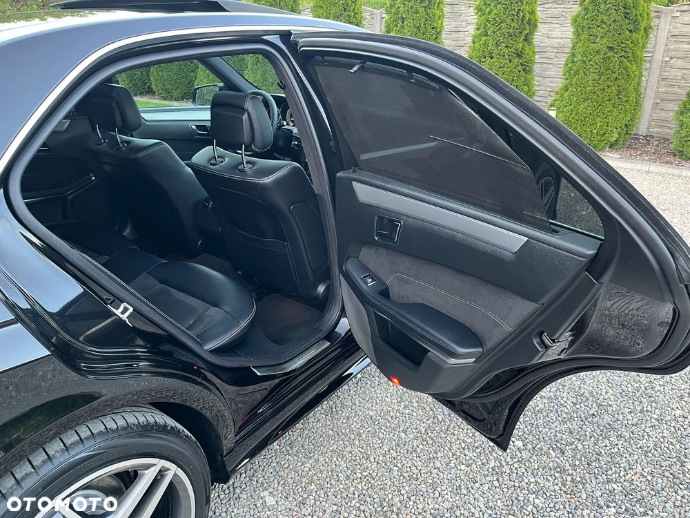 Mercedes-Benz Klasa E 250 CDI DPF BlueEFFICIENCY 7G-TRONIC Avantgarde - 30