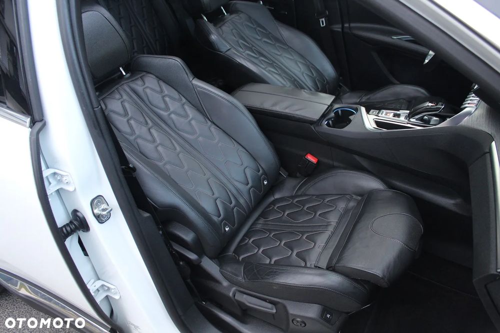 Peugeot 3008 2.0 BlueHDi GT S&S EAT6 - 24