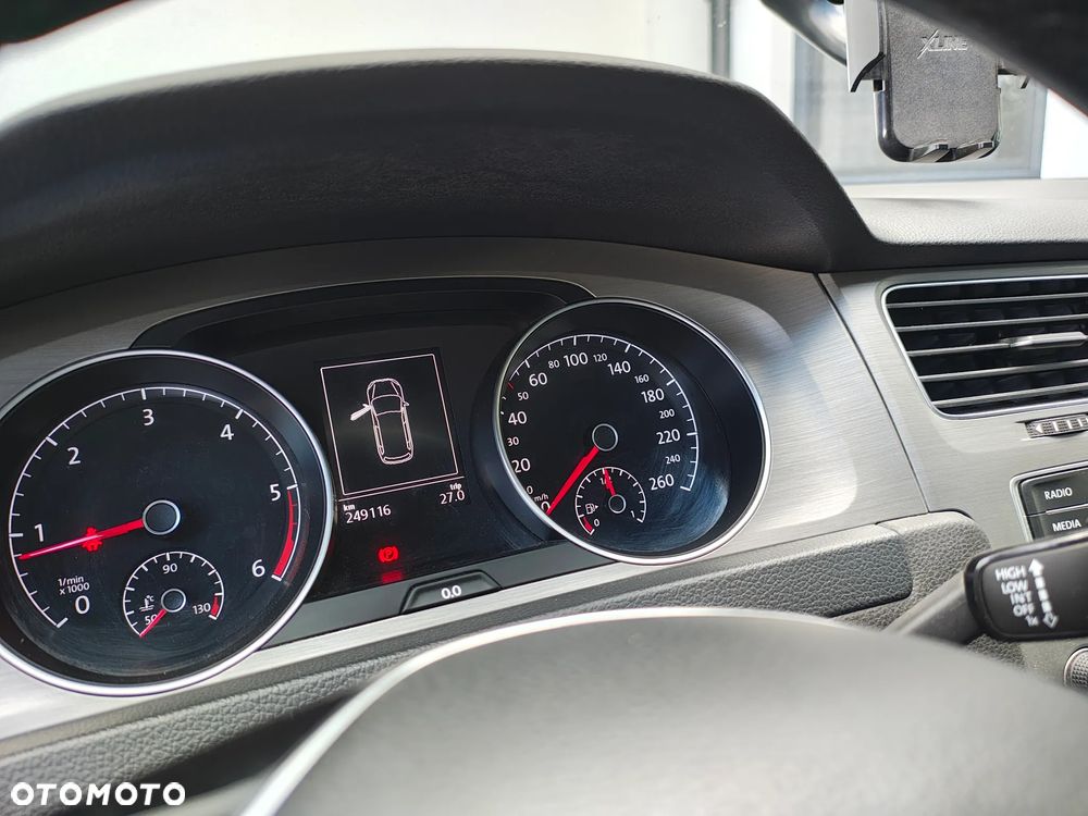 Volkswagen Golf 1.6 TDI BlueMotion Trendline - 40