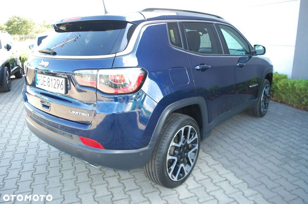 Jeep Compass - 4