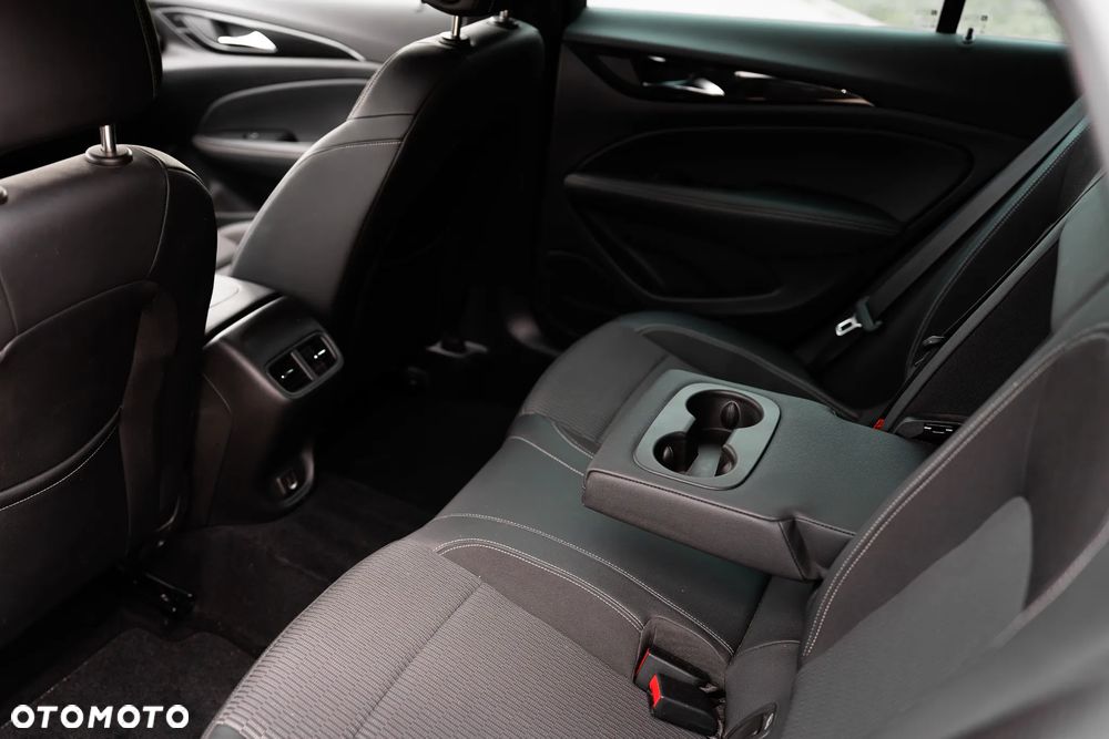 Opel Insignia 2.0 CDTI Ultimate S&S - 9
