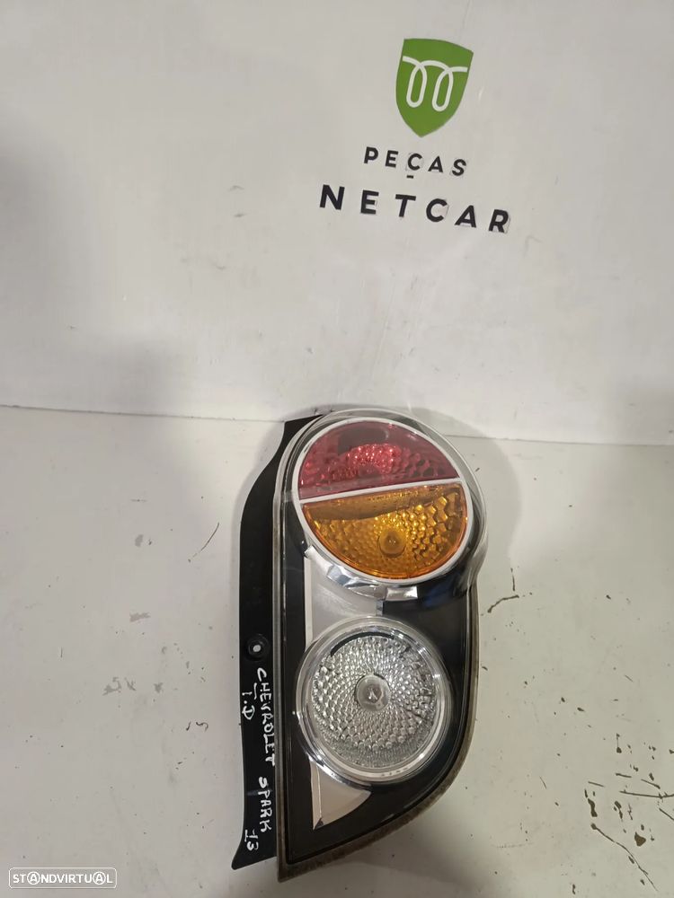 Farol farolim Chevrolet spark 2011 - 3