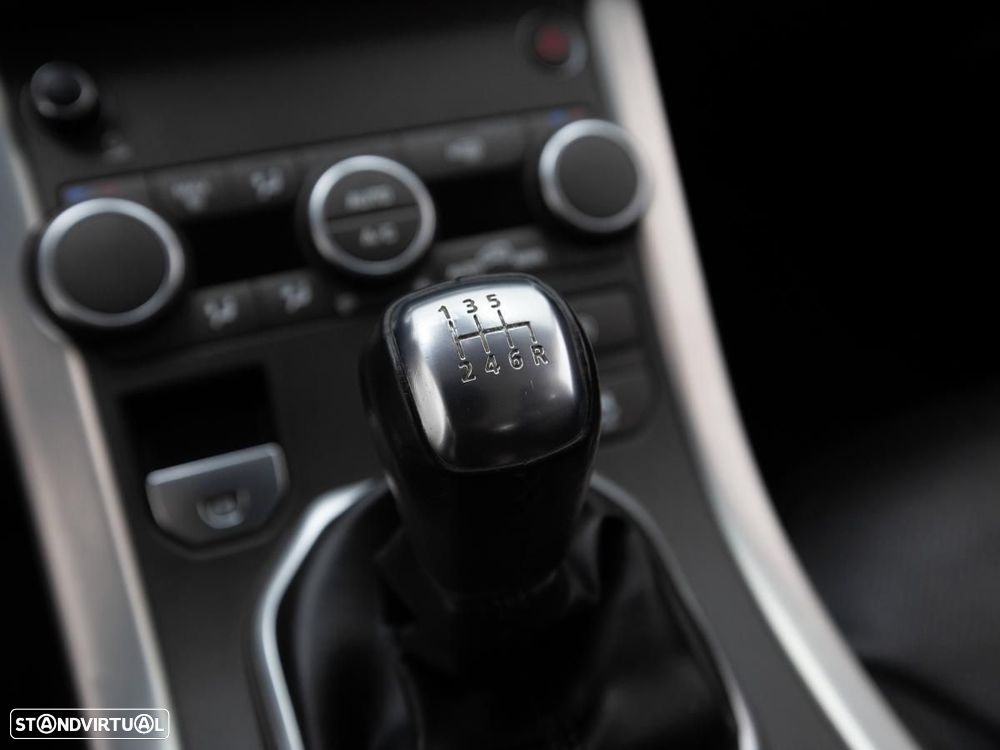 Land Rover Range Rover Evoque - 20