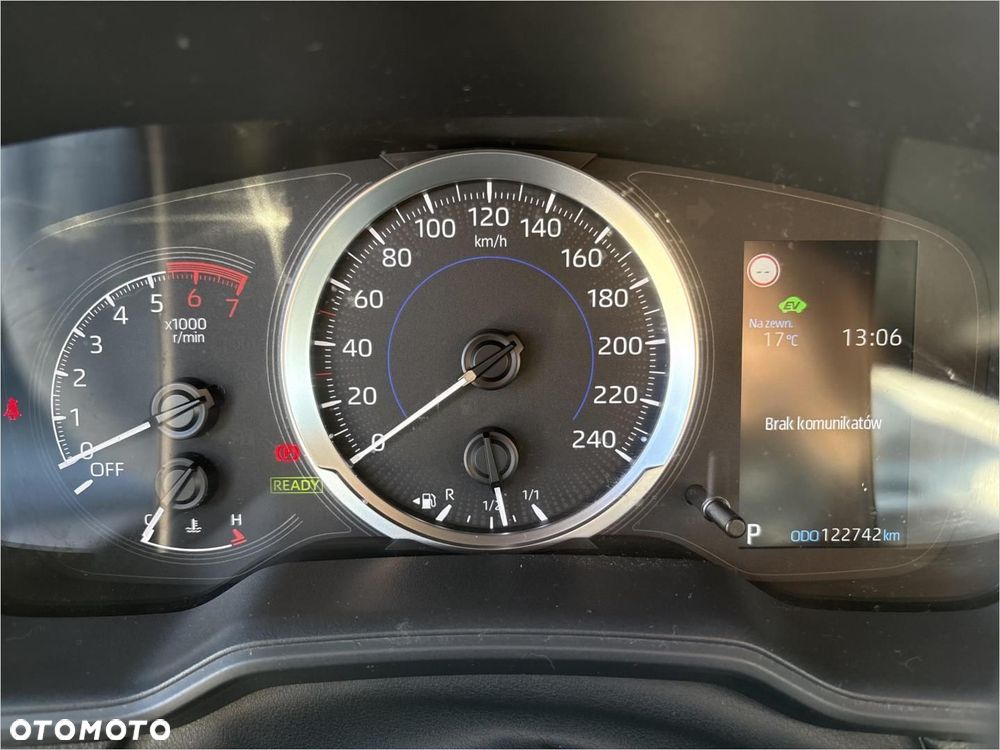 Toyota Corolla 1.8 Hybrid Active - 18