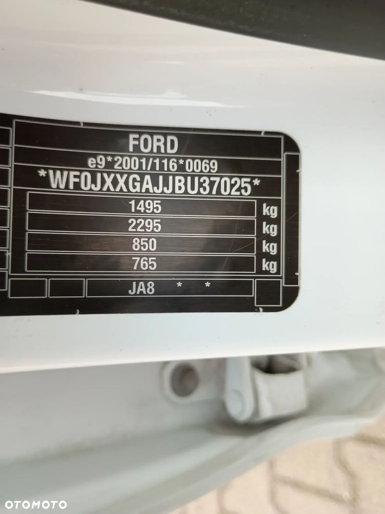 Ford Fiesta 1.4 Titanium EU5 - 8