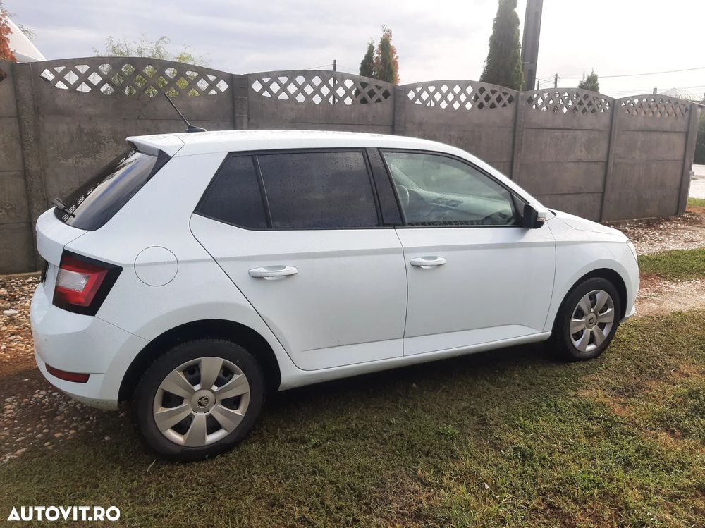 Skoda Fabia 1.0 MPI Ambition - 4