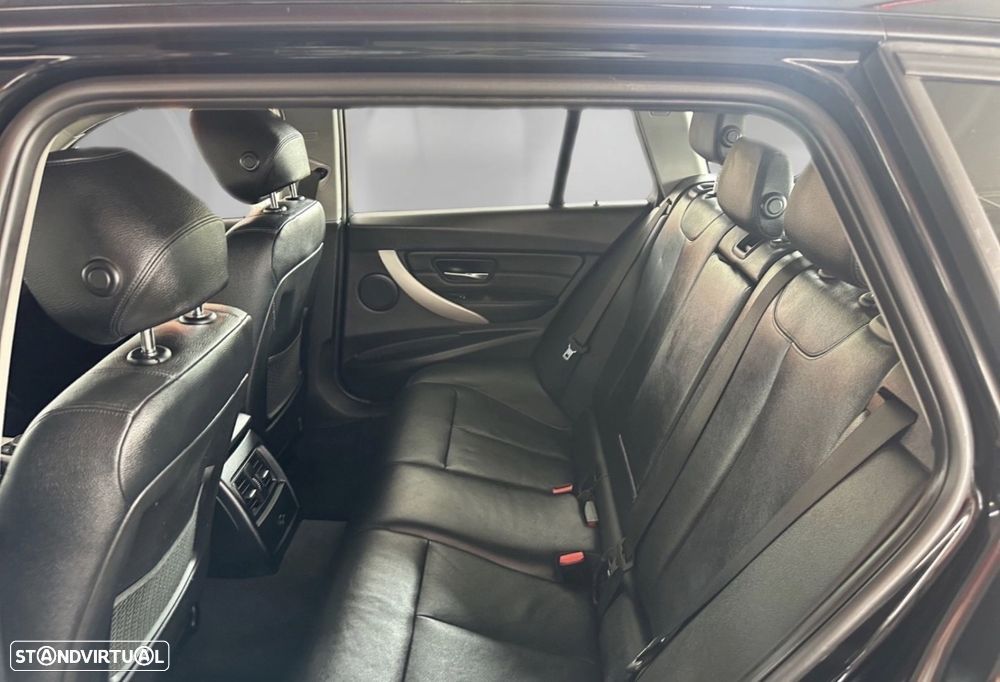 BMW 320 d Advantage - 4