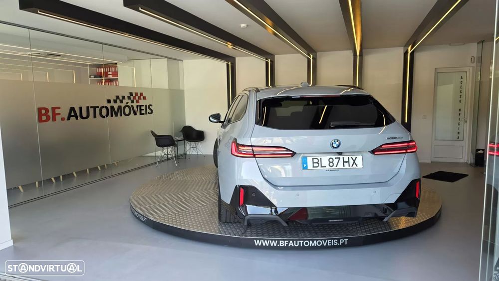BMW i5 eDrive40 Pack Desportivo M Pro - 18
