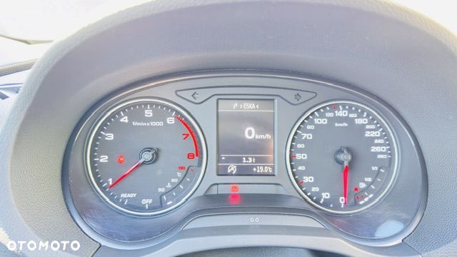 Audi A3 Sportback - 3
