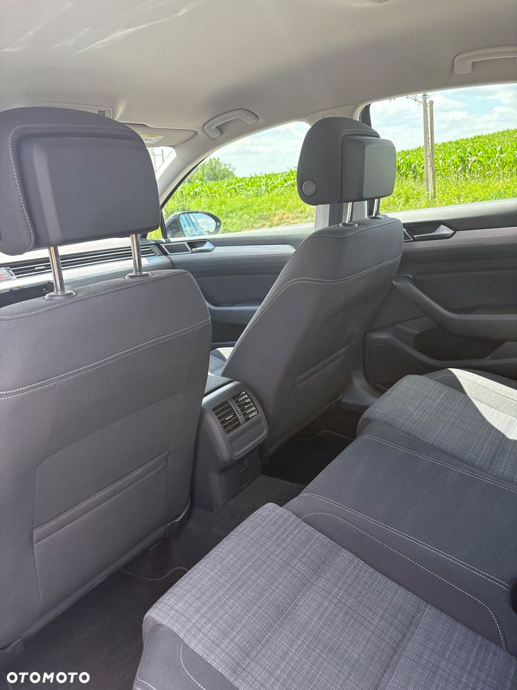 Volkswagen Passat 1.5 TSI EVO Business DSG - 15
