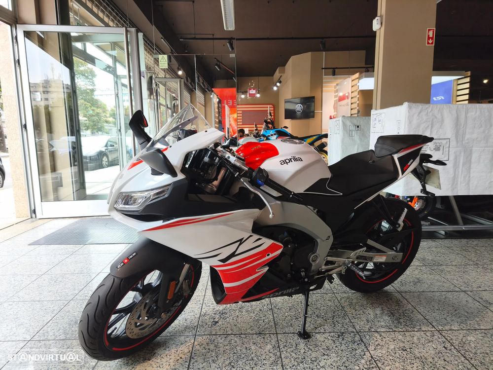 Aprilia RS - 2