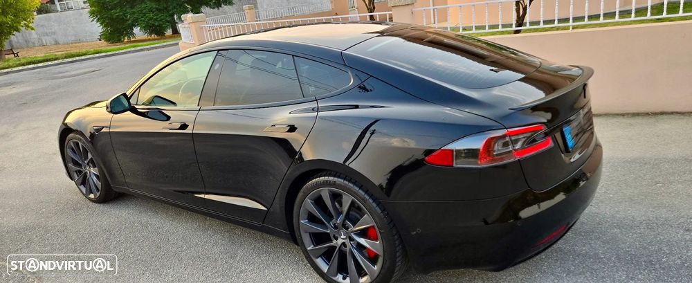 Tesla Model S Performance Ludicrous AWD - 32