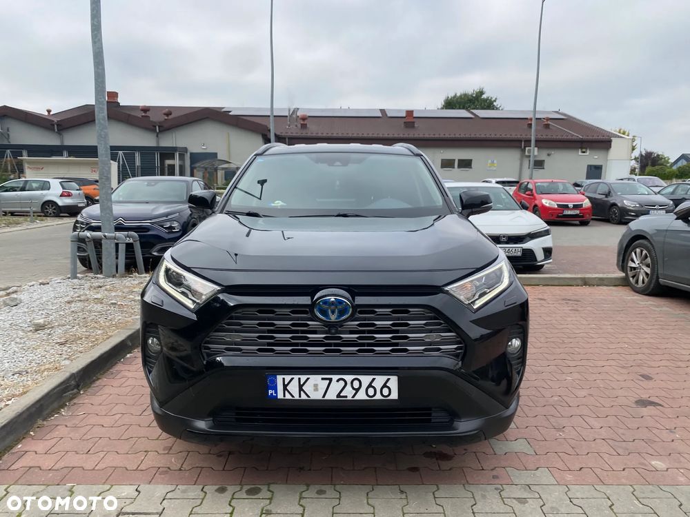 Toyota RAV4 - 6
